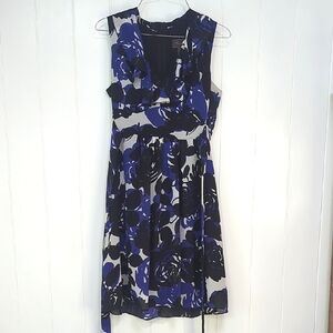 ❤️5/$25  Elegant Blue Purple and Black Floral Dress